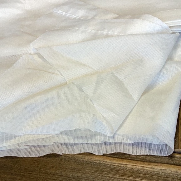 FINAL SALE PRICE 2 Sheer Cream Rod Pocket Panels - Picture 4 of 4